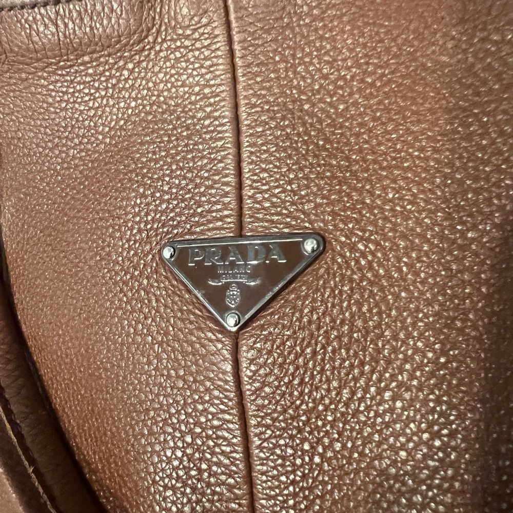 Authentic Prada Leather Women's Bag - image 2
